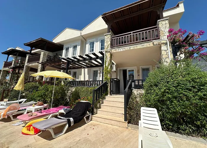 Апартаменты Grena Delux Pool Side *