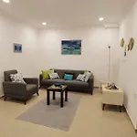 Grena Delux Pool Side Apartment *