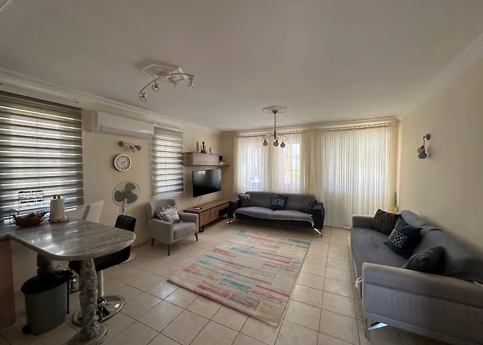 Grena Delux Pool Side