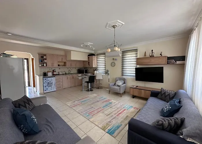 Grena Delux Pool Side Appartement Fethiye