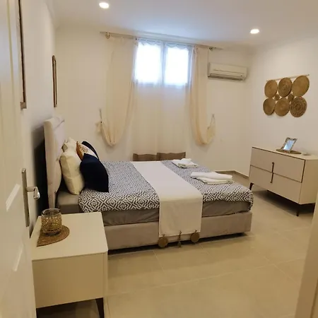Apartament Grena Delux Pool Side *